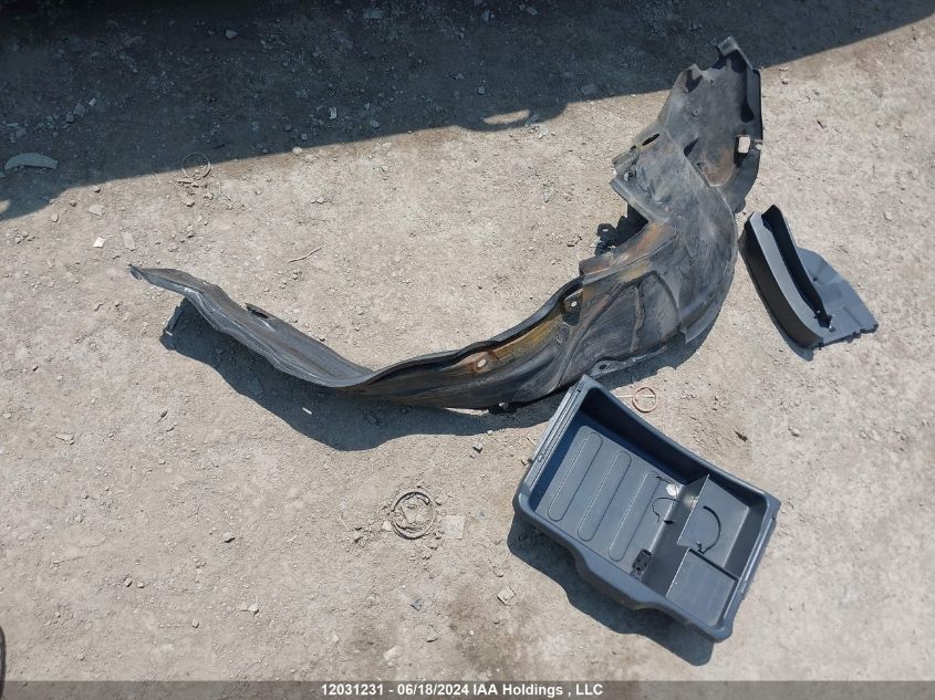 1999 Honda Cr-V Lx VIN: JHLRD1841XC803002 Lot: 12031231