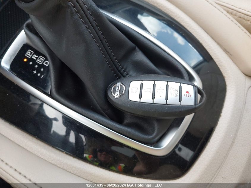 2017 Nissan Rogue Sl VIN: 5N1AT2MV1HC853347 Lot: 12031435