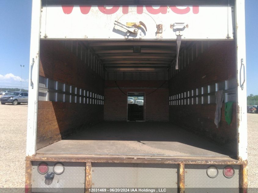 2015 Ford Econoline E450 Super Duty Cutwy Van VIN: 1FDWE4FL8FDA09871 Lot: 12031469