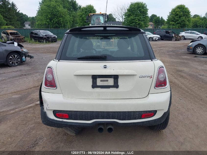 2010 Mini Cooper Hardtop VIN: WMWMF7C58ATX42210 Lot: 12031773