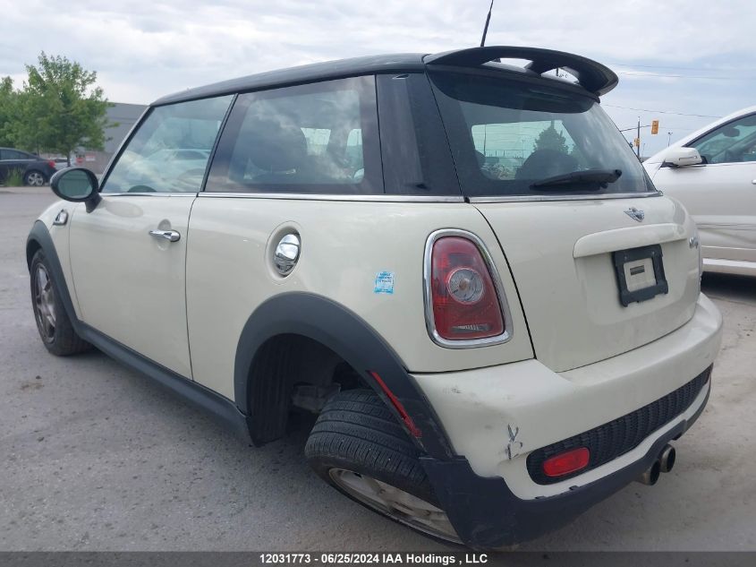 2010 Mini Cooper Hardtop VIN: WMWMF7C58ATX42210 Lot: 12031773