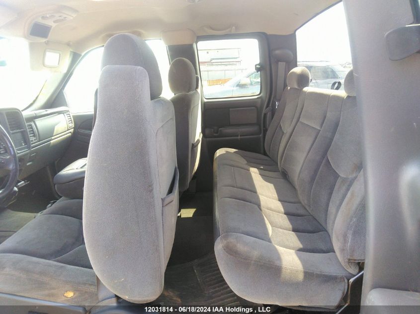 2003 GMC Sierra 1500 VIN: 1GTEK19T33Z294335 Lot: 12031814