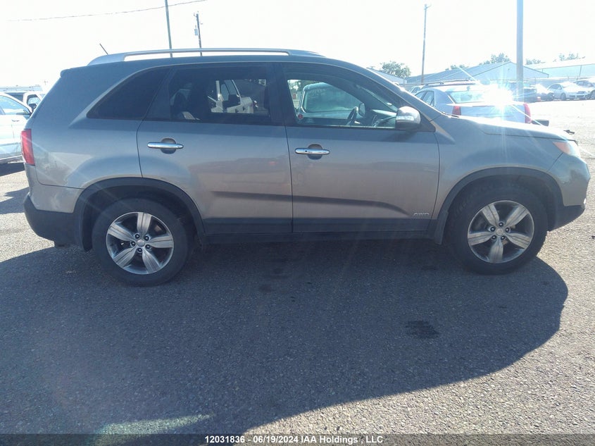 2011 Kia Sorento VIN: 5XYKUDA22BG070701 Lot: 12031836