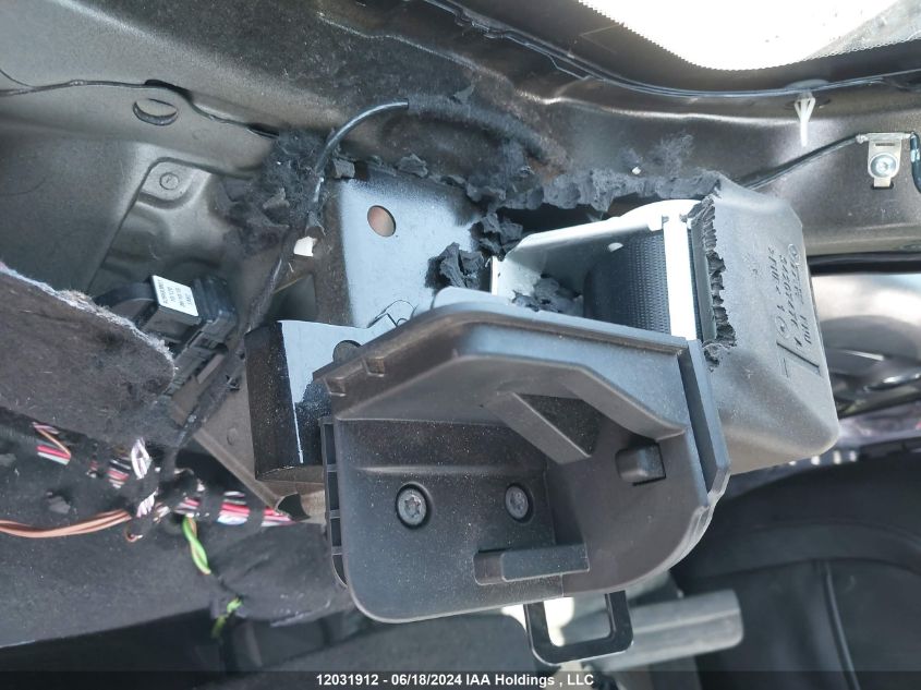 2016 Mini Cooper Clubman VIN: WMWLN9C51G2B31592 Lot: 12031912