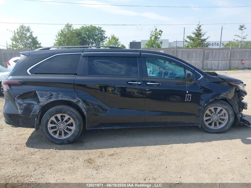 2023 Toyota Sienna Le 8-Passenger/Xle 8-Passenger/Xse 7-Passenger VIN: 5TDGRKEC6PS157932 Lot: 12031971