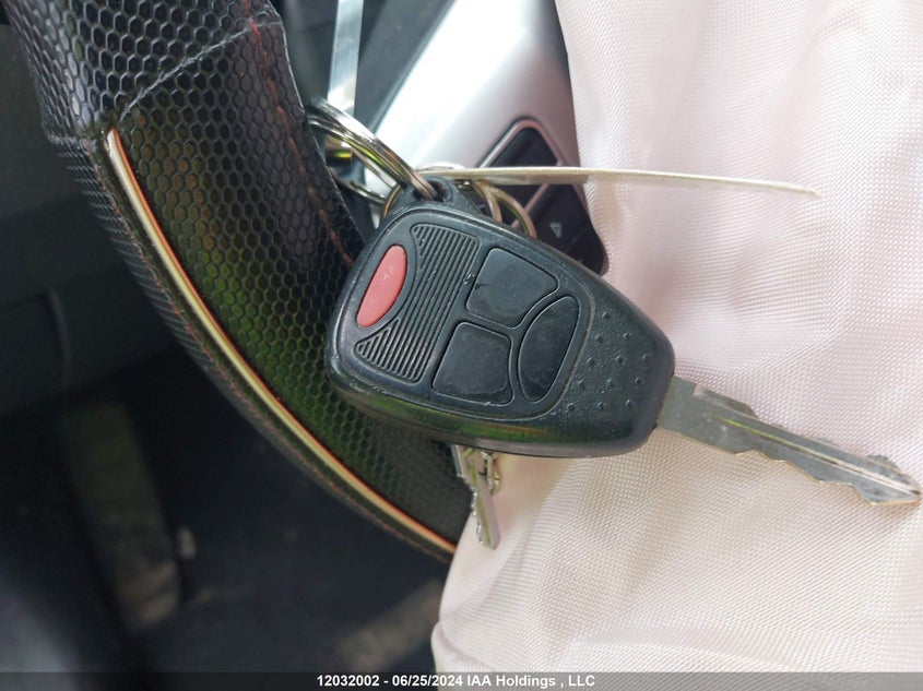 2014 Jeep Compass Limited VIN: 1C4NJDCB2ED805280 Lot: 12032002