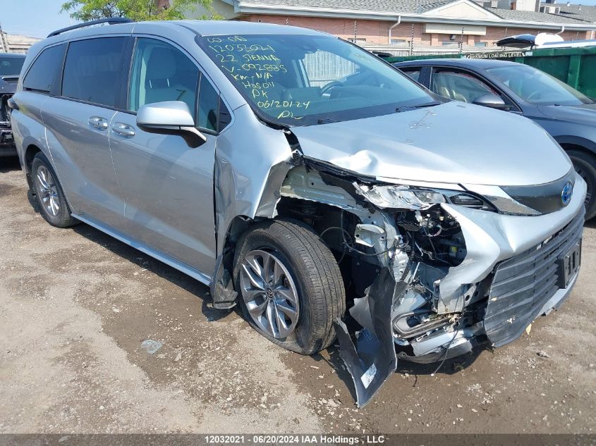 2022 Toyota Sienna Le 8-Passenger/Xle 8-Passenger/Xse 7-Passenger VIN: 5TDGRKEC8NS092885 Lot: 12032021