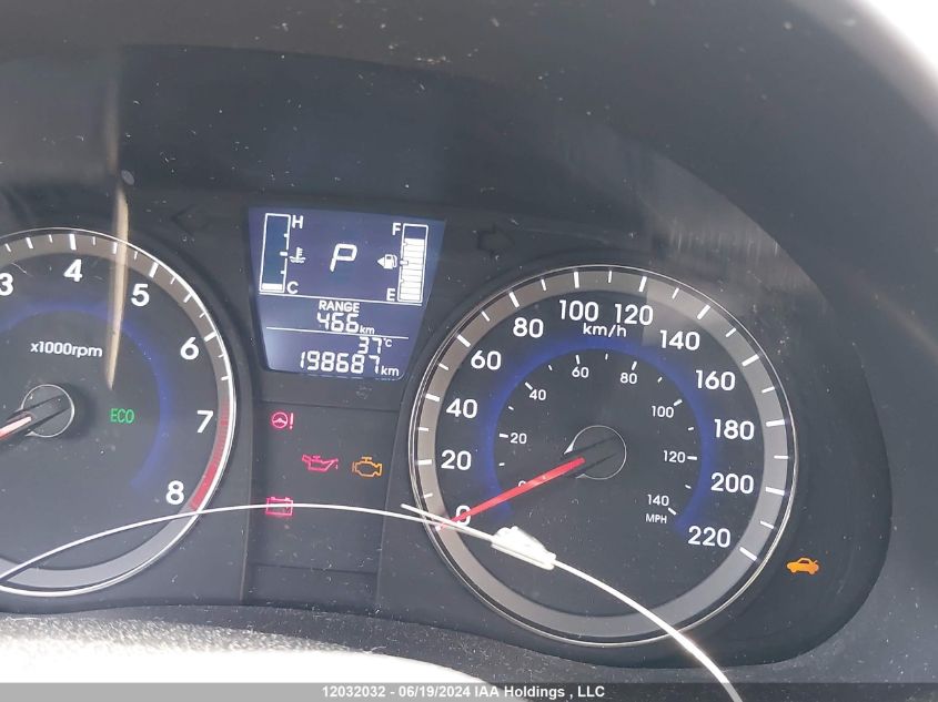 2015 Hyundai Accent Se VIN: KMHCT5AE7FU230174 Lot: 12032032