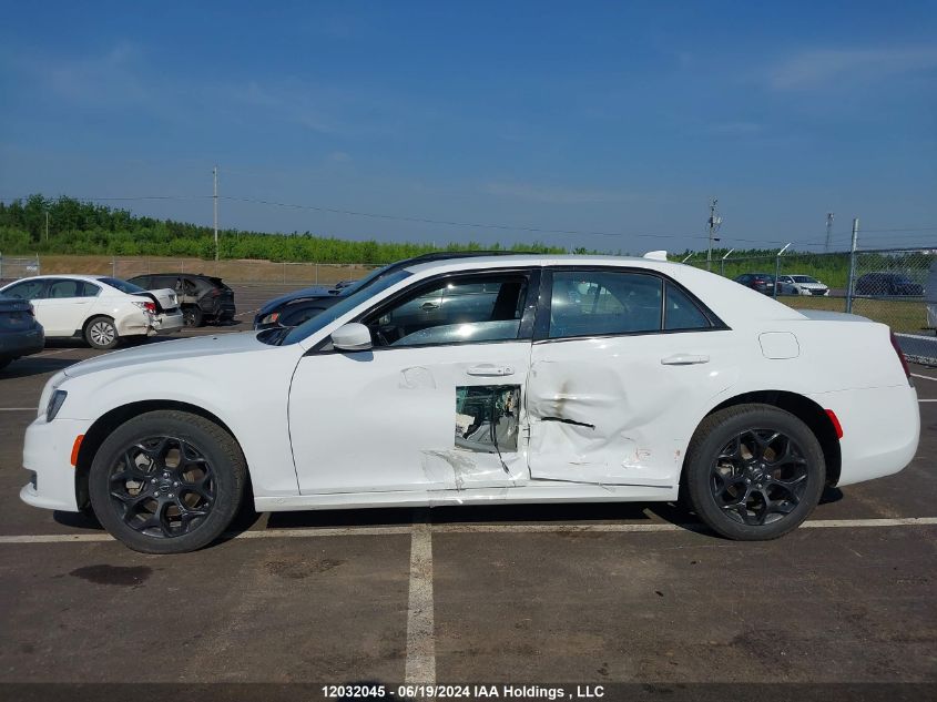 2023 Chrysler 300 Touring L VIN: 2C3CCASG5PH561258 Lot: 12032045