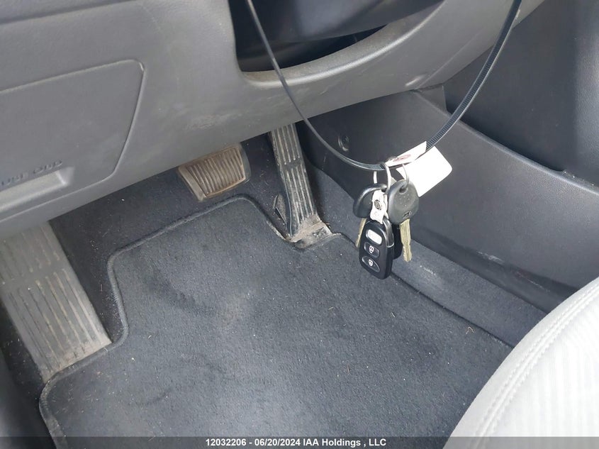 2013 Hyundai Elantra Gls/Limited VIN: 5NPDH4AE7DH332473 Lot: 12032206