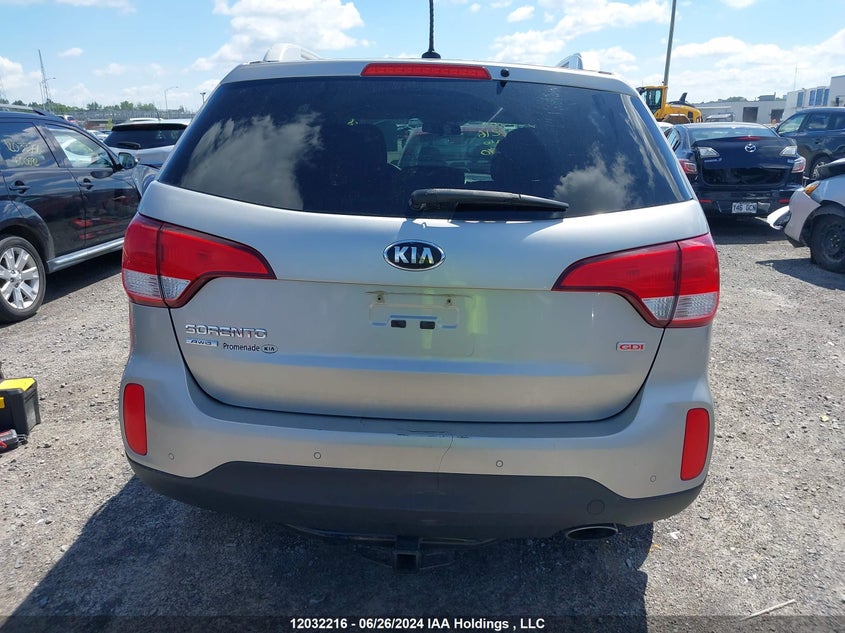 2015 Kia Sorento VIN: 5XYKTCA6XFG575990 Lot: 12032216