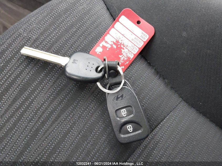 2016 Hyundai Accent VIN: KMHCT5AE8GU256638 Lot: 12032241