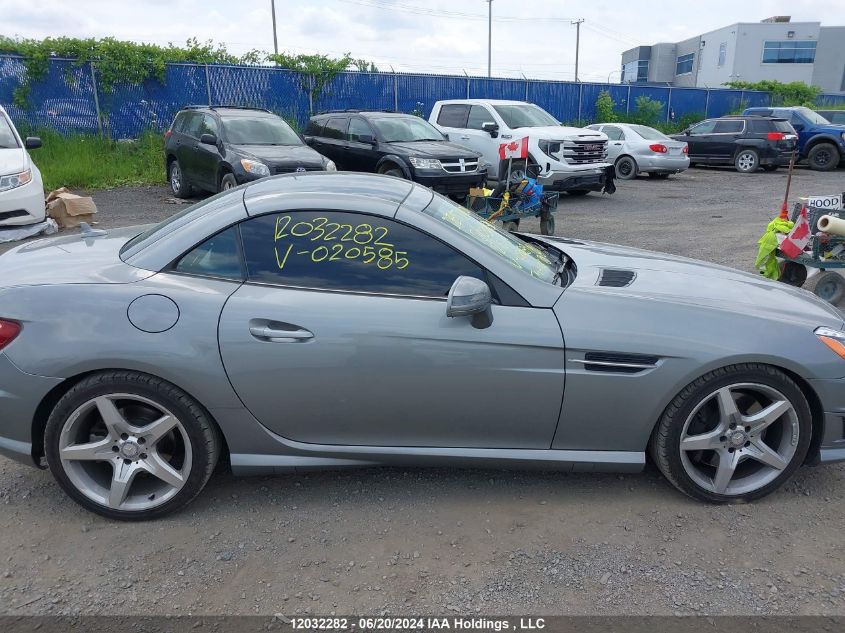 2012 Mercedes-Benz Slk-Class Slk 350 VIN: WDDPK5HA6CF020585 Lot: 12032282