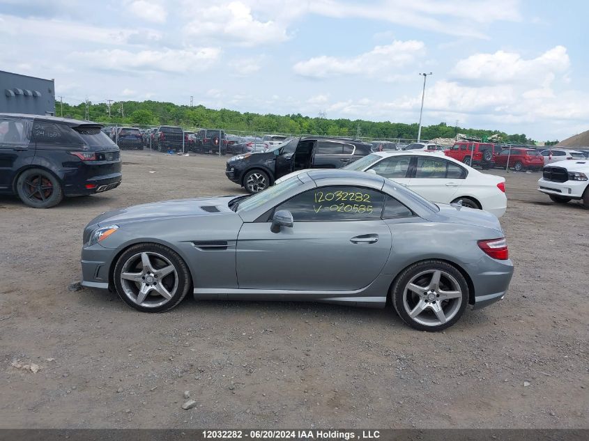 2012 Mercedes-Benz Slk-Class Slk 350 VIN: WDDPK5HA6CF020585 Lot: 12032282