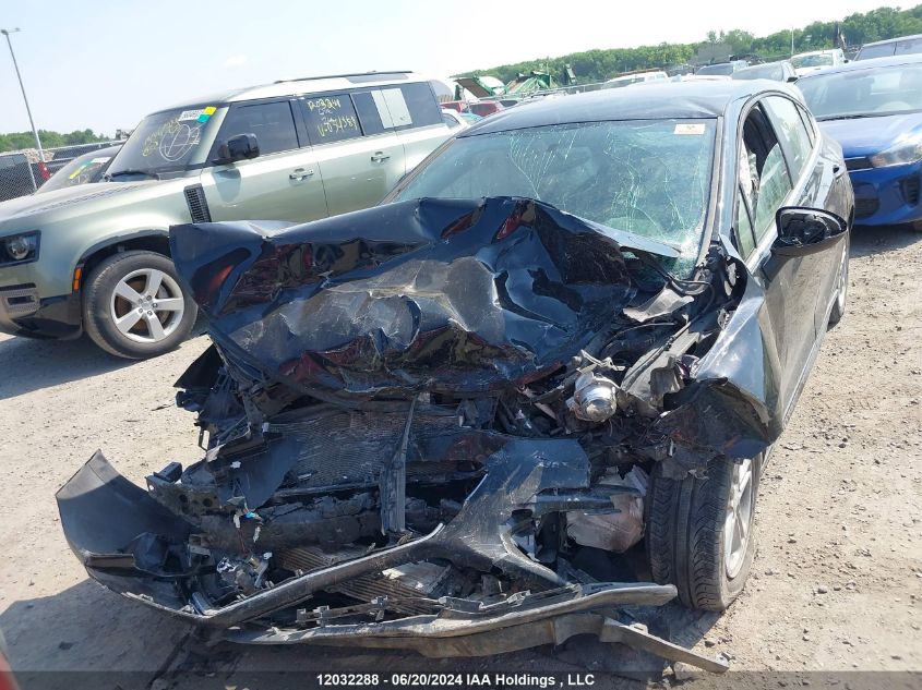 2018 Chevrolet Cruze Lt VIN: 3G1BD6SM1JS572908 Lot: 12032288