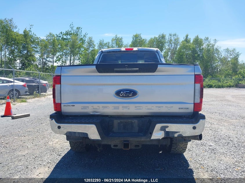 2017 Ford F-250 Lariat VIN: 1FT7W2B68HEC70960 Lot: 12032293