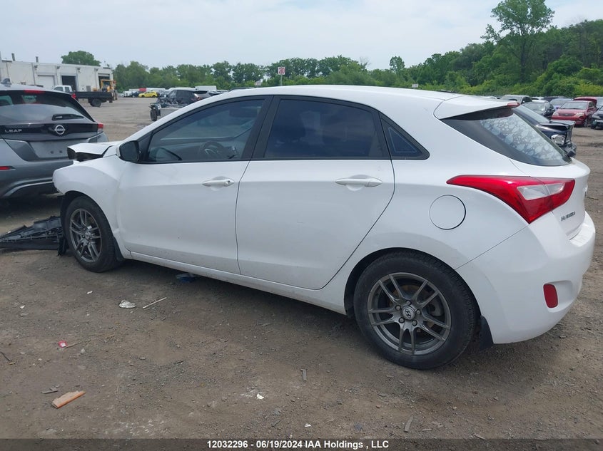 2013 Hyundai Elantra Gt VIN: KMHD25LE3DU124645 Lot: 12032296