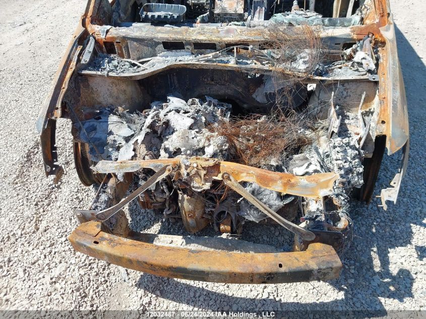 2016 Chrysler Town & Country VIN: 2C4RC1CG3GR263628 Lot: 12032487