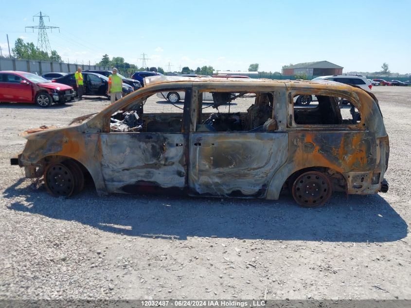 2016 Chrysler Town & Country VIN: 2C4RC1CG3GR263628 Lot: 12032487