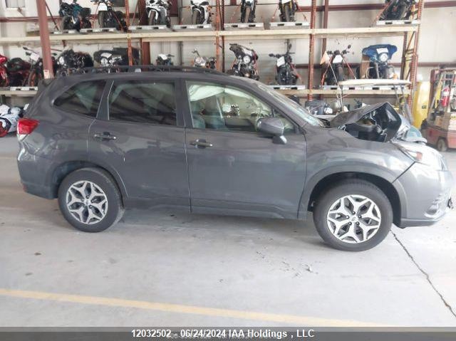 2024 Subaru Forester Touring VIN: JF2SKEDCXRH450968 Lot: 12032502