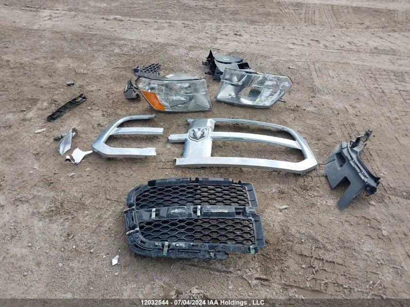 2015 Ram 1500 St VIN: 3C6RR7KT9FG532128 Lot: 12032544