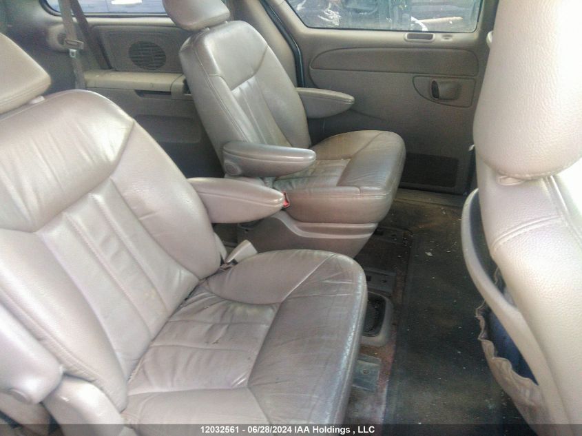 2003 Dodge Grand Caravan VIN: 2D4GP54LX3R283483 Lot: 12032561