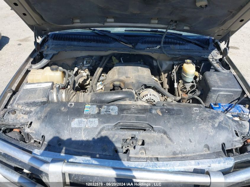 2002 GMC Sierra 2500Hd VIN: 1GTHK23G62F110472 Lot: 12032578