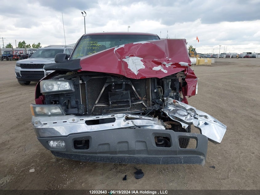 2005 Chevrolet Silverado 1500 VIN: 2GCEK13T851277700 Lot: 12032643