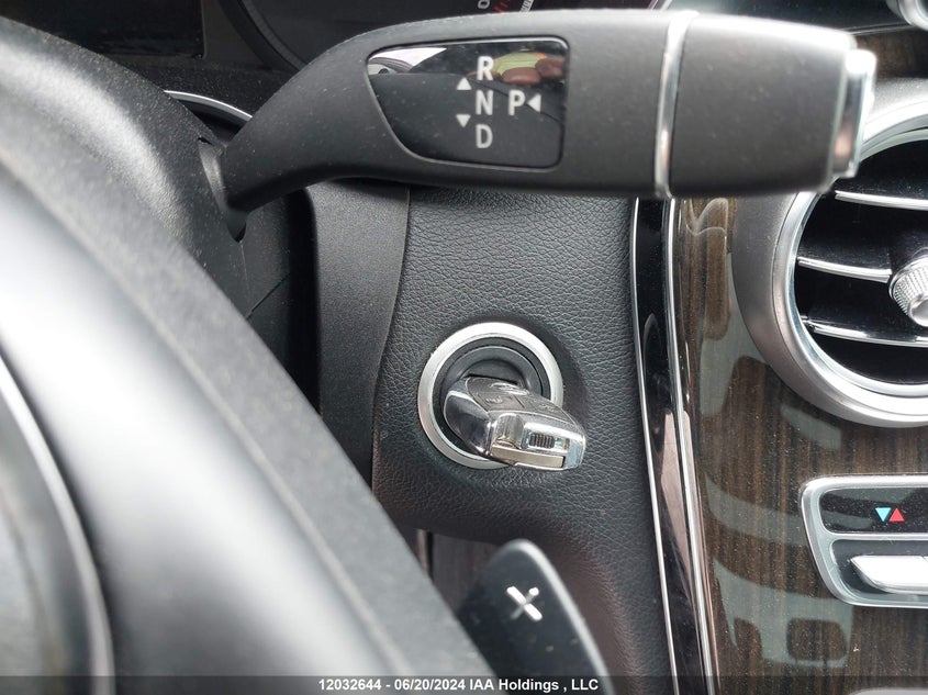 2015 Mercedes-Benz C-Class C 300 VIN: 55SWF4KB7FU015411 Lot: 12032644