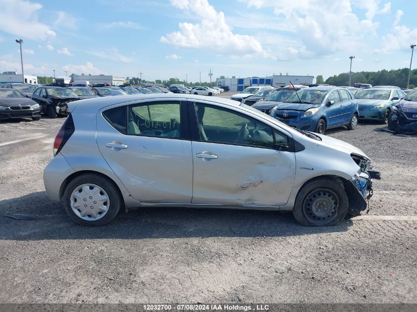 2015 Toyota Prius C Technology VIN: JTDKDTB32F1092897 Lot: 12032700