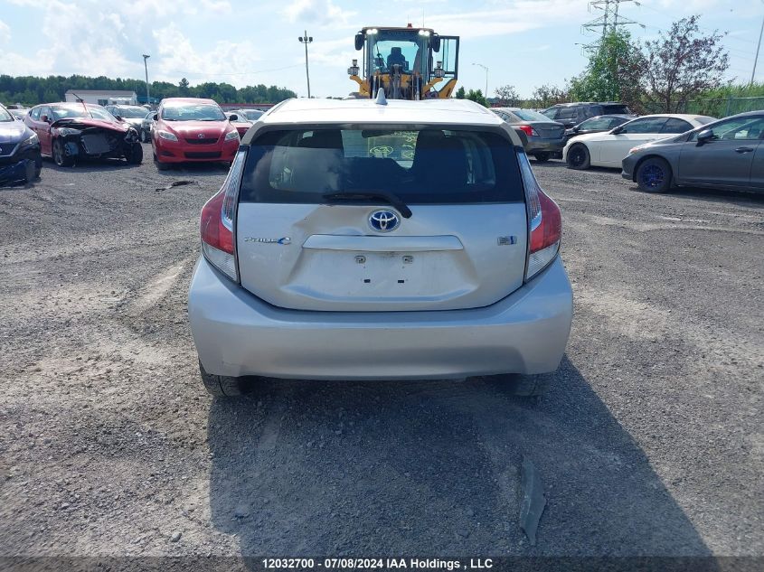 2015 Toyota Prius C Technology VIN: JTDKDTB32F1092897 Lot: 12032700