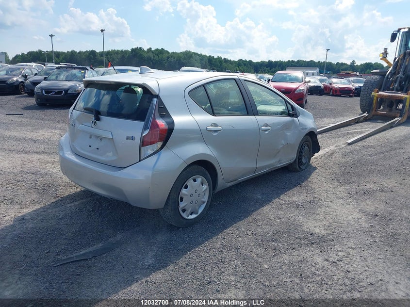2015 Toyota Prius C Technology VIN: JTDKDTB32F1092897 Lot: 12032700