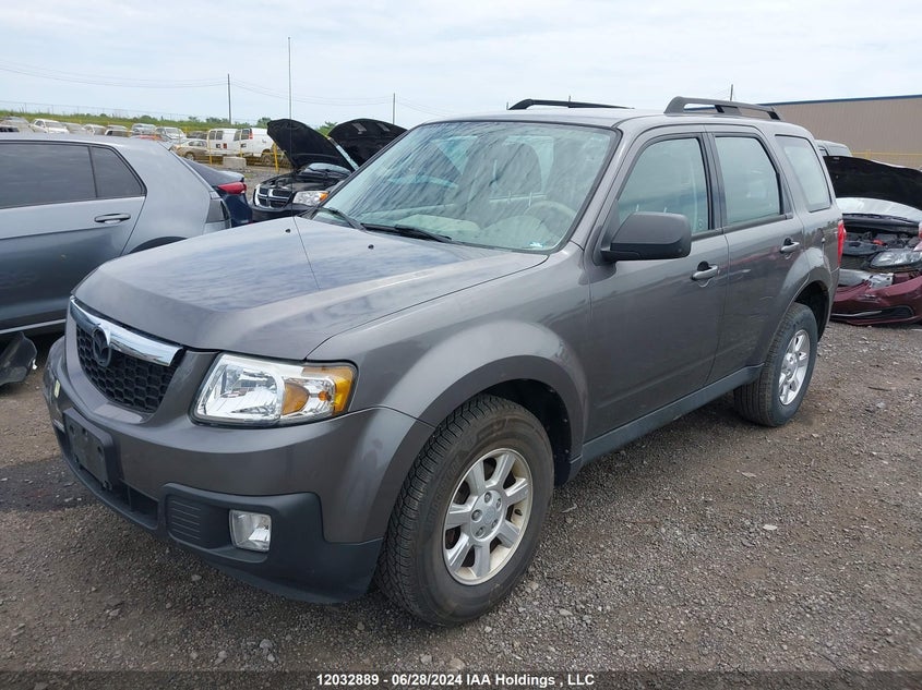 2011 Mazda Tribute I VIN: 4F2CY0C75BKM04188 Lot: 12032889