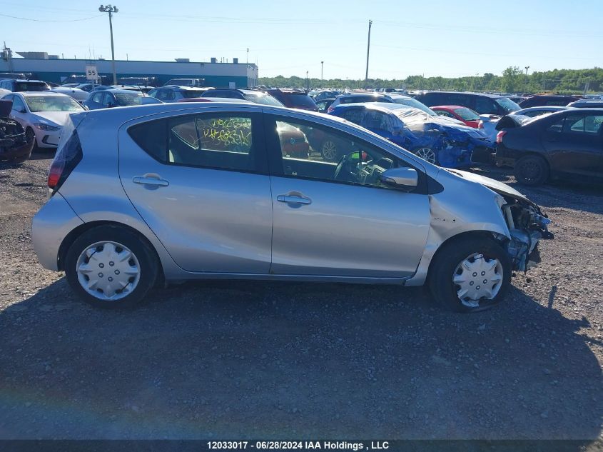 2015 Toyota Prius C Technology VIN: JTDKDTB30F1582724 Lot: 12033017