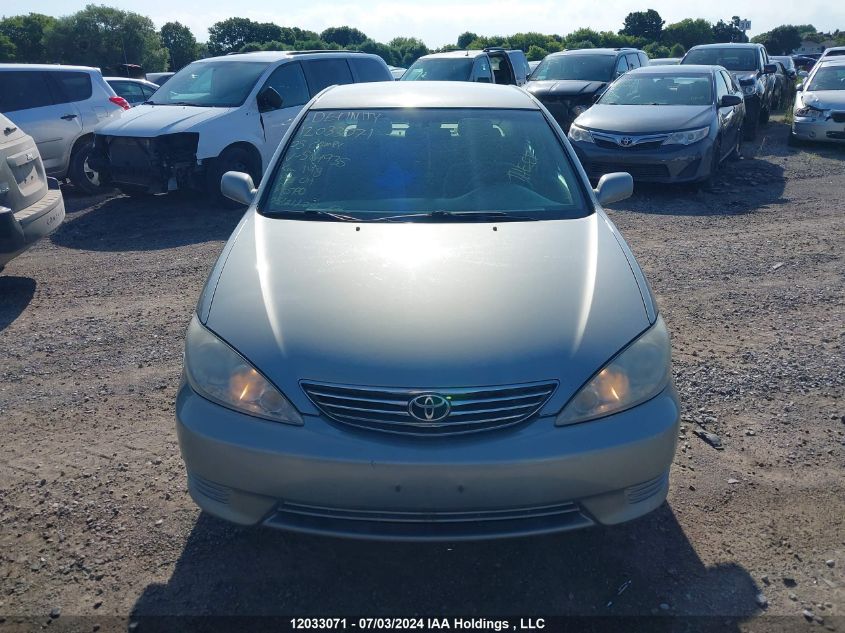 2005 Toyota Camry Le/Xle/Se VIN: 4T1BE32K45U564935 Lot: 12033071