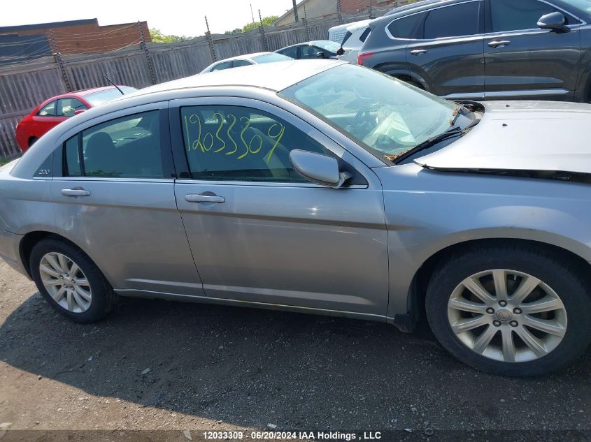 2014 Chrysler 200 Touring VIN: 1C3CCBBG9EN202165 Lot: 12033309