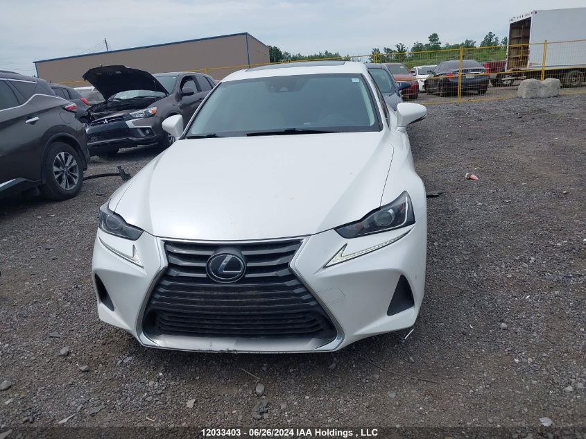 2018 Lexus Is 300 300 VIN: JTHC81D2XJ5032075 Lot: 12033403