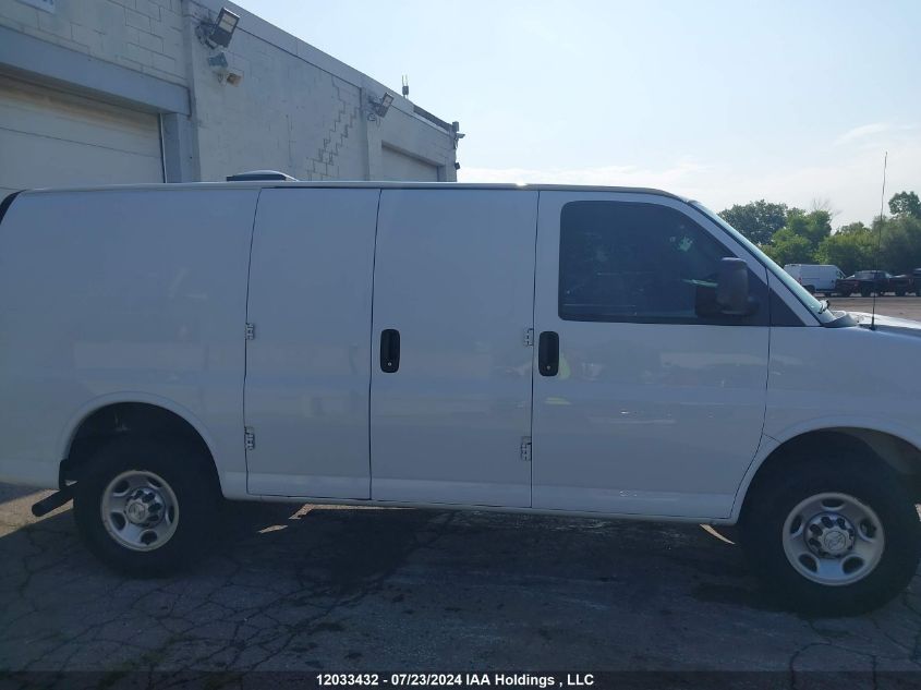 2018 Chevrolet Express G2500 VIN: 1GCWGAFP1J1256868 Lot: 12033432
