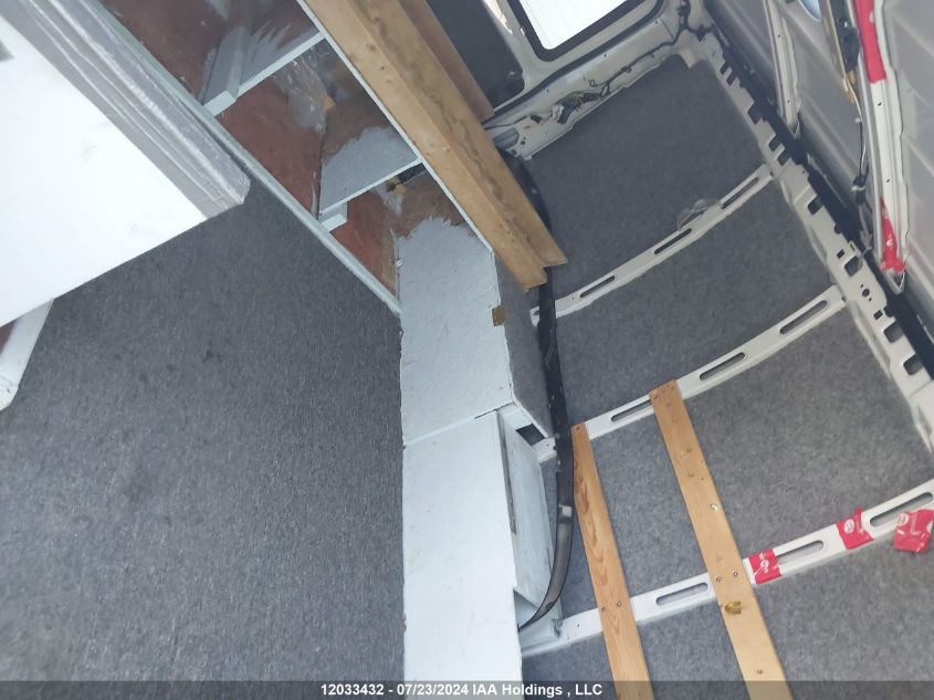 2018 Chevrolet Express G2500 VIN: 1GCWGAFP1J1256868 Lot: 12033432