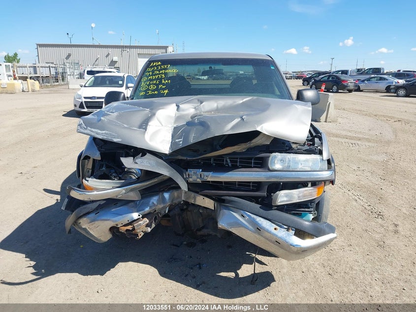 1999 Chevrolet Silverado 1500 VIN: 1GCEC19V5XZ198453 Lot: 12033551