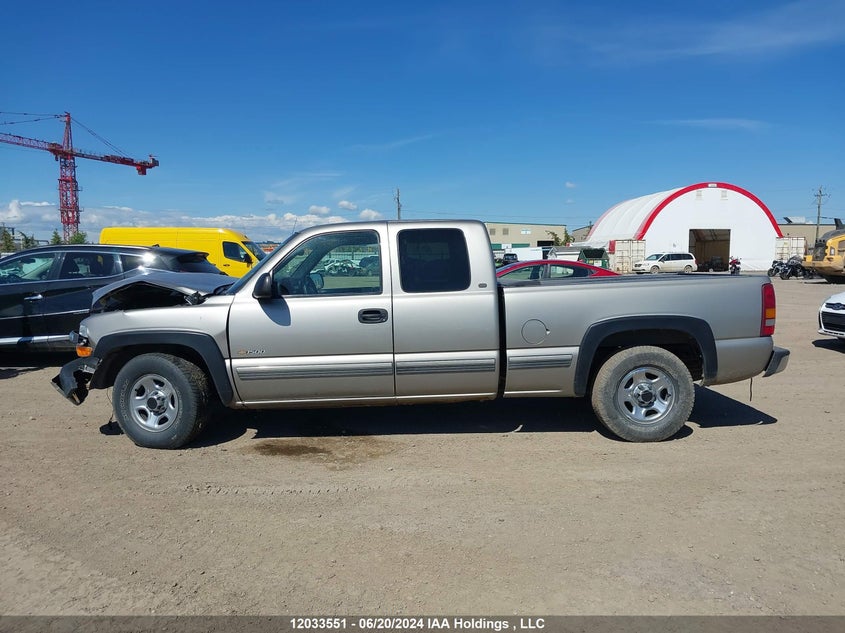 1999 Chevrolet Silverado 1500 VIN: 1GCEC19V5XZ198453 Lot: 12033551