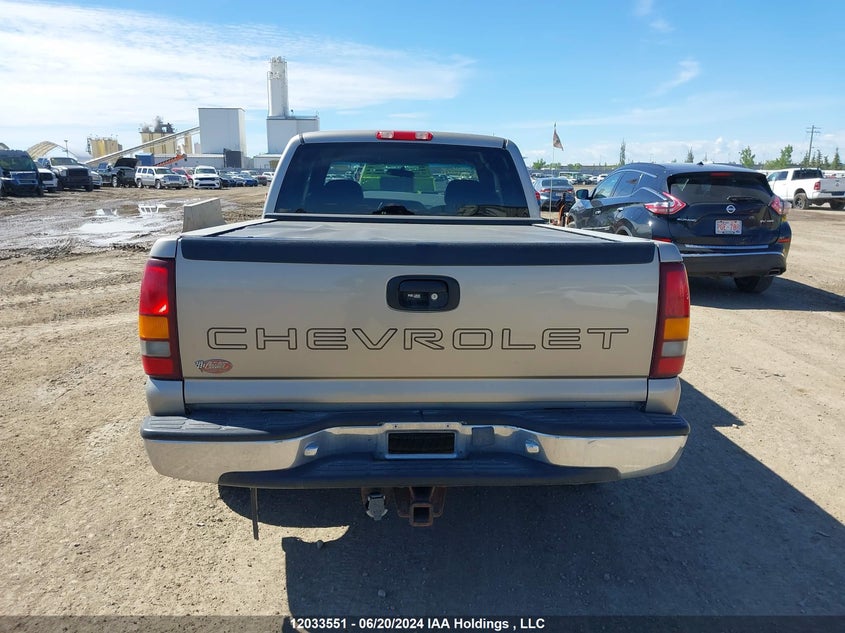 1999 Chevrolet Silverado 1500 VIN: 1GCEC19V5XZ198453 Lot: 12033551