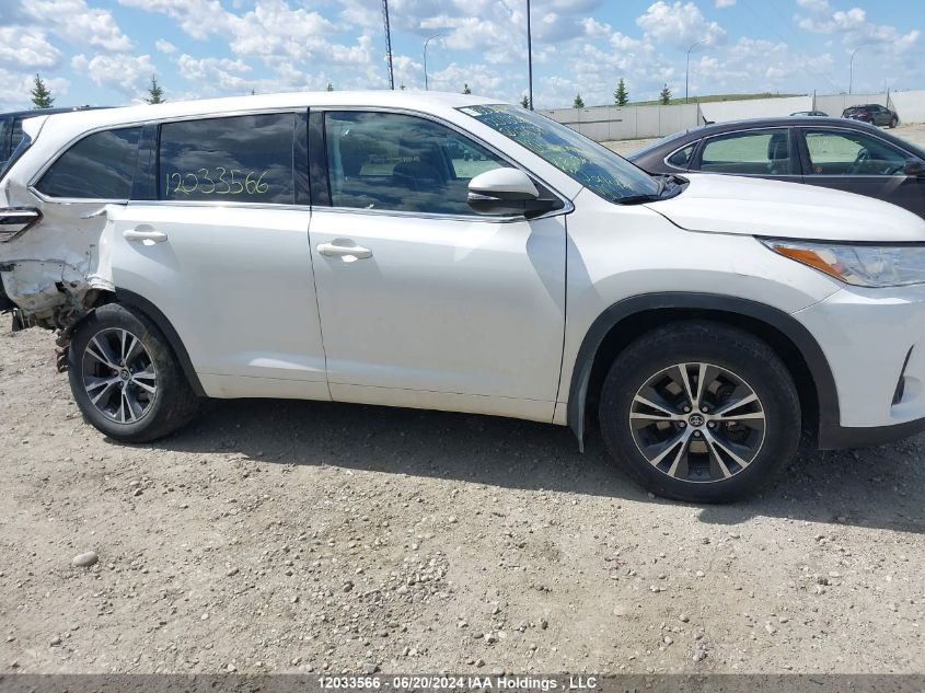 2018 Toyota Highlander Le/Le Plus VIN: 5TDBZRFH8JS836590 Lot: 12033566