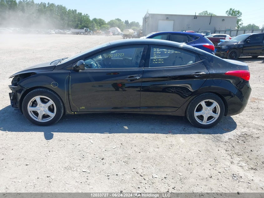 2013 Hyundai Elantra Gls/Limited VIN: 5NPDH4AE2DH323194 Lot: 12033727