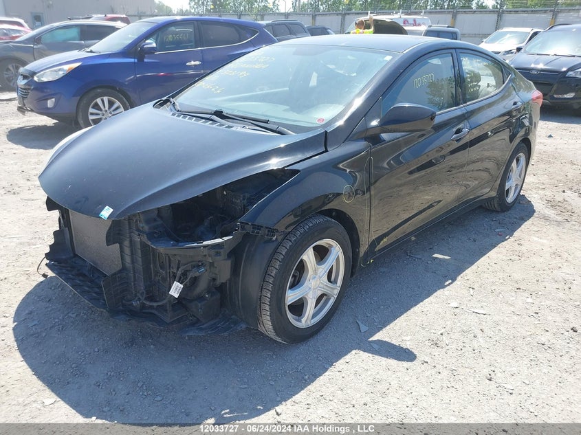 2013 Hyundai Elantra Gls/Limited VIN: 5NPDH4AE2DH323194 Lot: 12033727