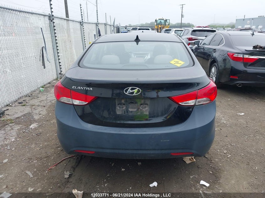 2012 Hyundai Elantra Gls/Limited VIN: 5NPDH4AE3CH113024 Lot: 12033771