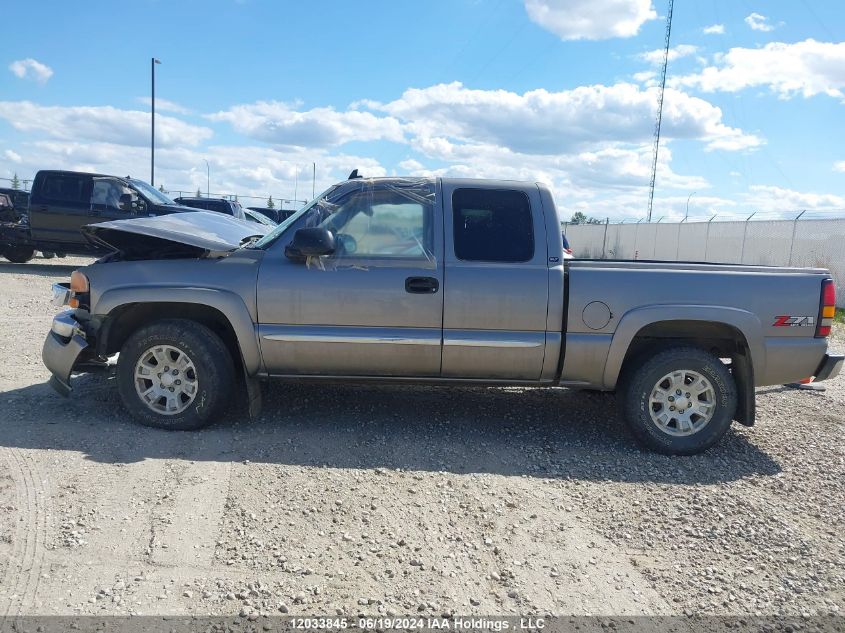 2007 GMC Sierra 1500 Classic VIN: 1GTEK19T27Z183555 Lot: 12033845