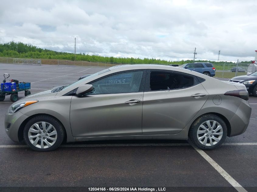 2013 Hyundai Elantra Gls/Limited VIN: 5NPDH4AE7DH322123 Lot: 12034165