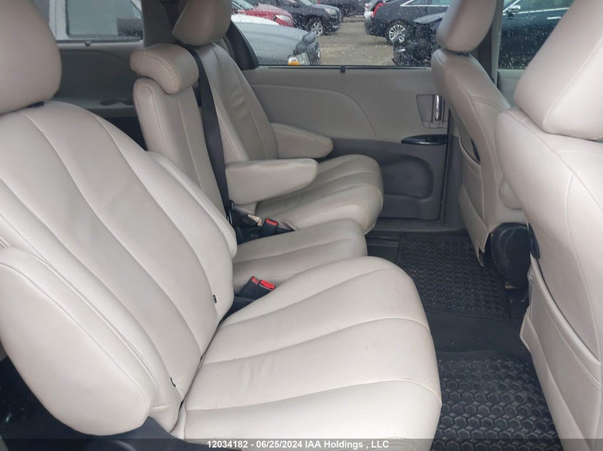 2013 Toyota Sienna VIN: 5TDXK3DC4DS403853 Lot: 12034182