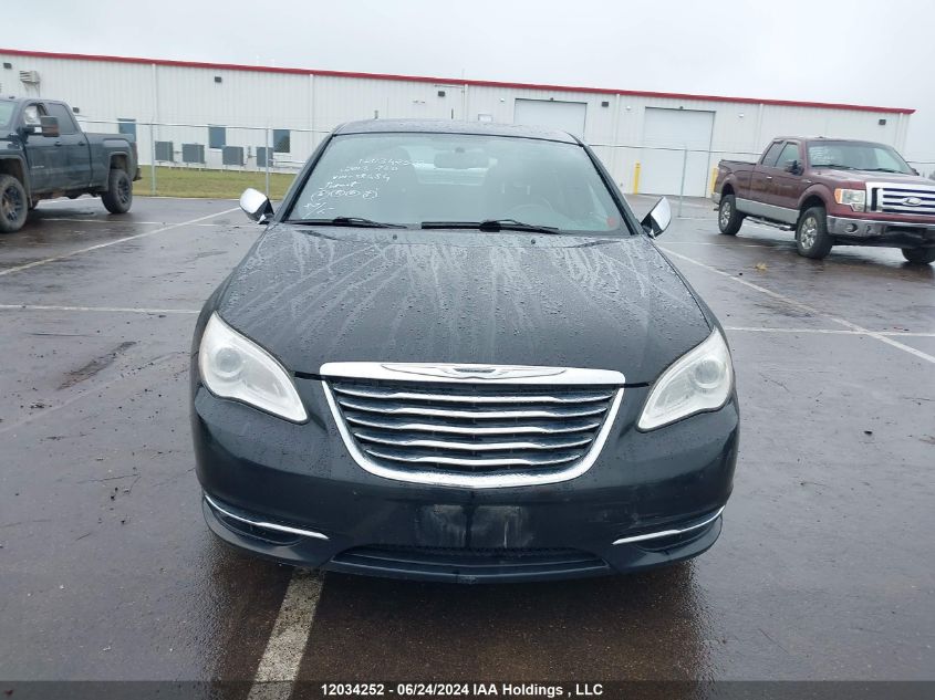 2013 Chrysler 200 Limited VIN: 1C3CCBCG0DN558484 Lot: 12034252